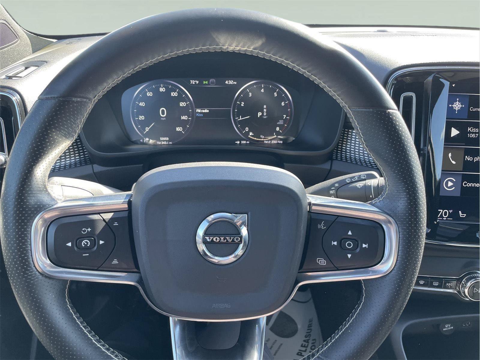 Used 2021 Volvo XC40 T5 R-Design w/ Advanced Package AWD/4WD image 25