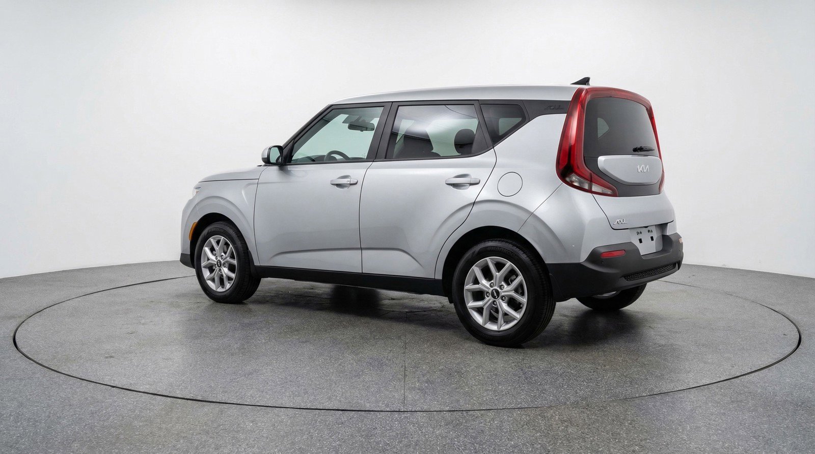 Used 2025 Kia Soul LX w/ LX Technology Package image 6