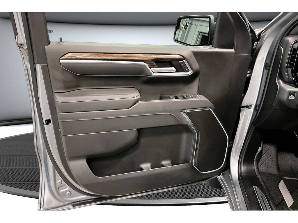 New 2026 Chevrolet Silverado 1500 RST w/ RST Select Package AWD/4WD image 36