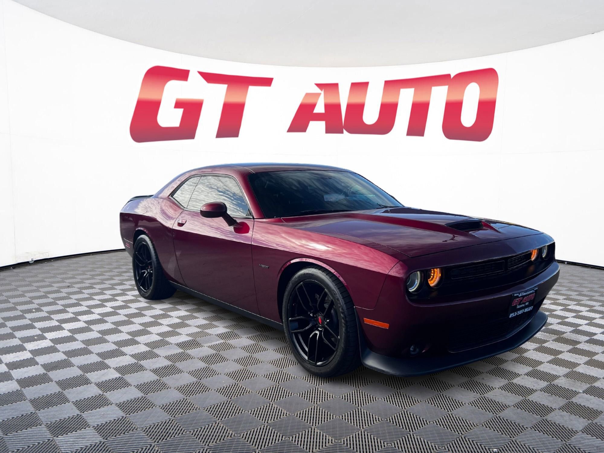Used 2019 Dodge Challenger R/T w/ Blacktop Package
