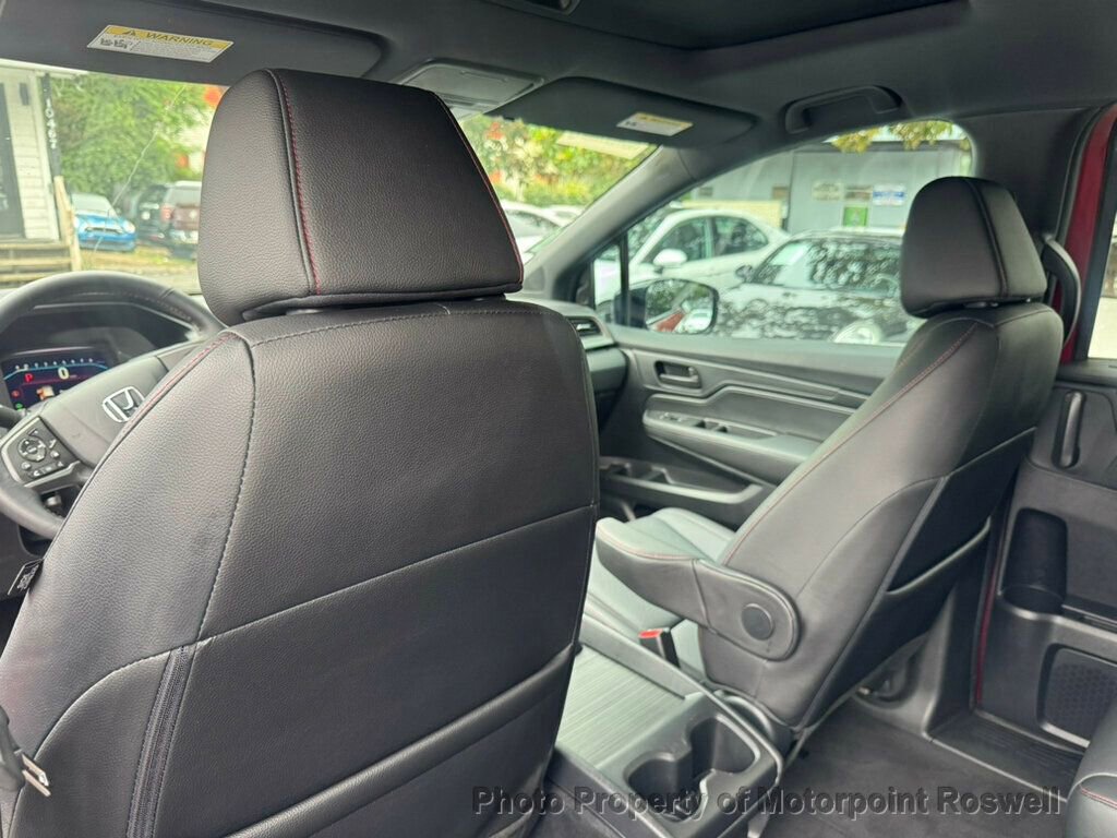 Used 2024 Honda Odyssey Sport image 10
