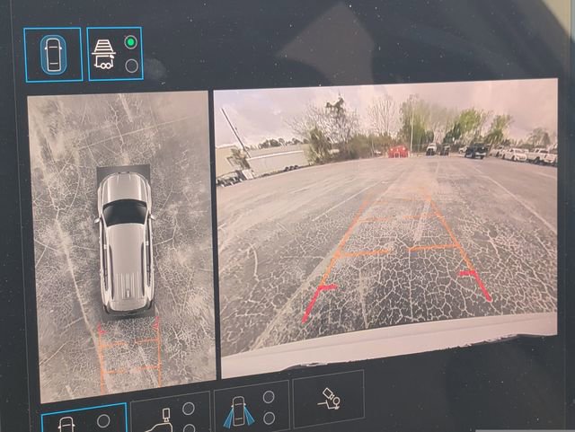 Certified 2025 GMC Acadia Elevation w/ Elevation Premium Package image 22