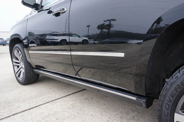 Used 2017 GMC Yukon Denali image 22