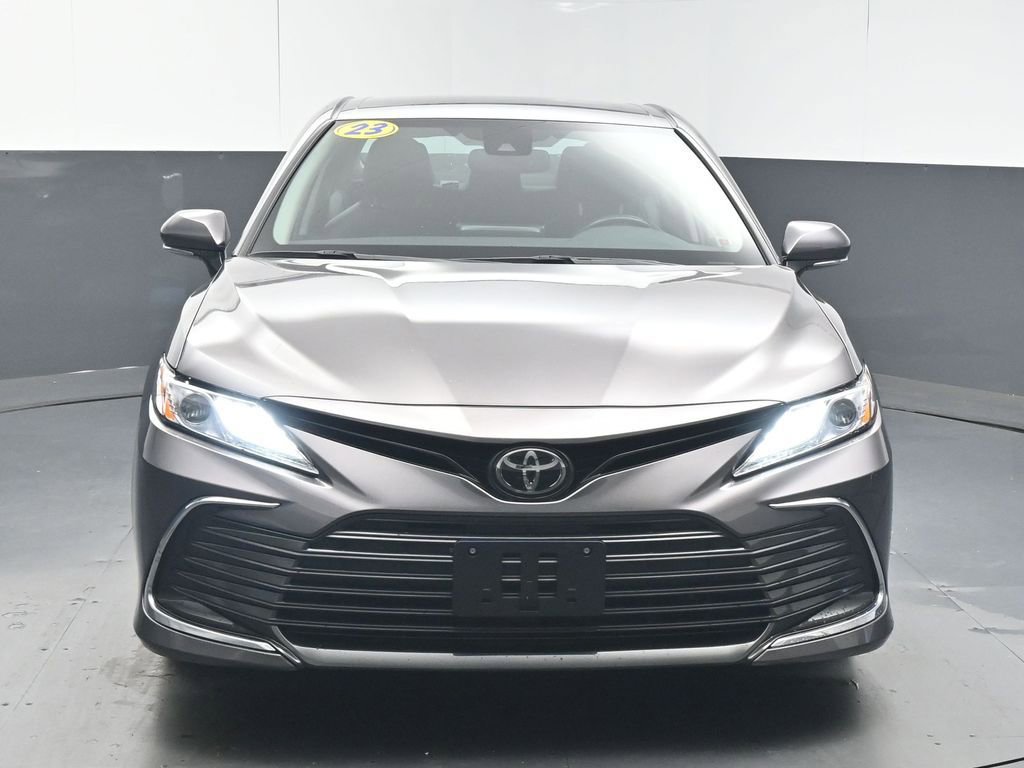Used 2023 Toyota Camry XLE w/ Cold Weather Package image 3