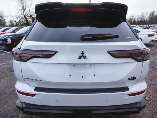 New 2026 Mitsubishi Outlander Trail Edition AWD/4WD image 6