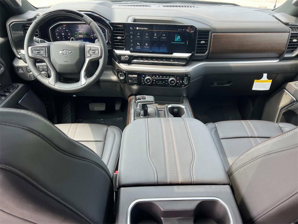 New 2026 Chevrolet Silverado 1500 High Country w/ High Country Premium Package image 3