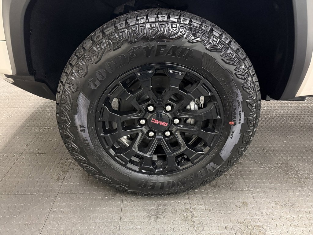 New 2026 GMC Canyon Elevation w/ Convenience Package image 10