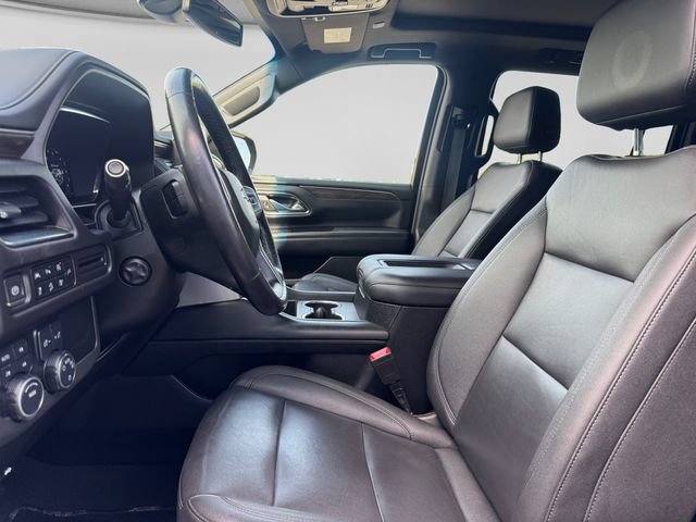Certified 2022 Chevrolet Suburban Z71 w/ Luxury Package AWD/4WD image 9