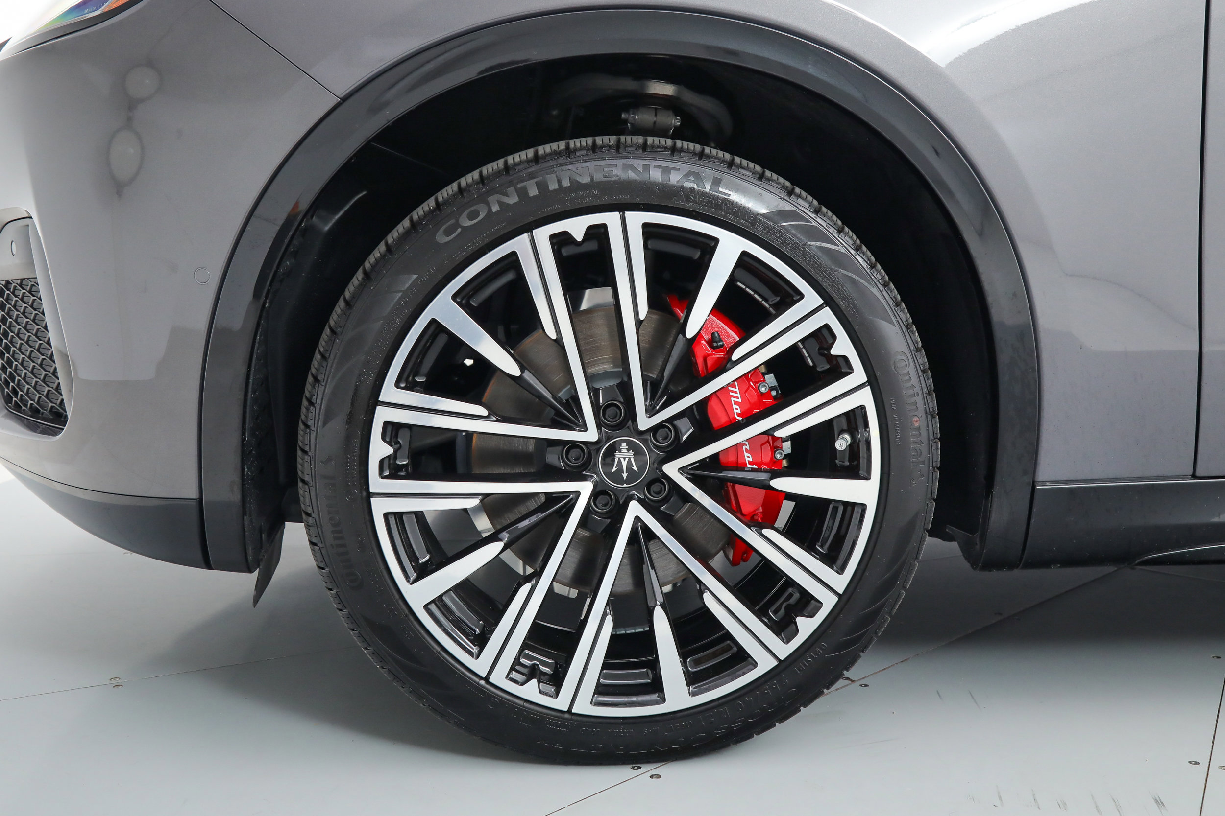 New 2025 Maserati Grecale Modena image 10
