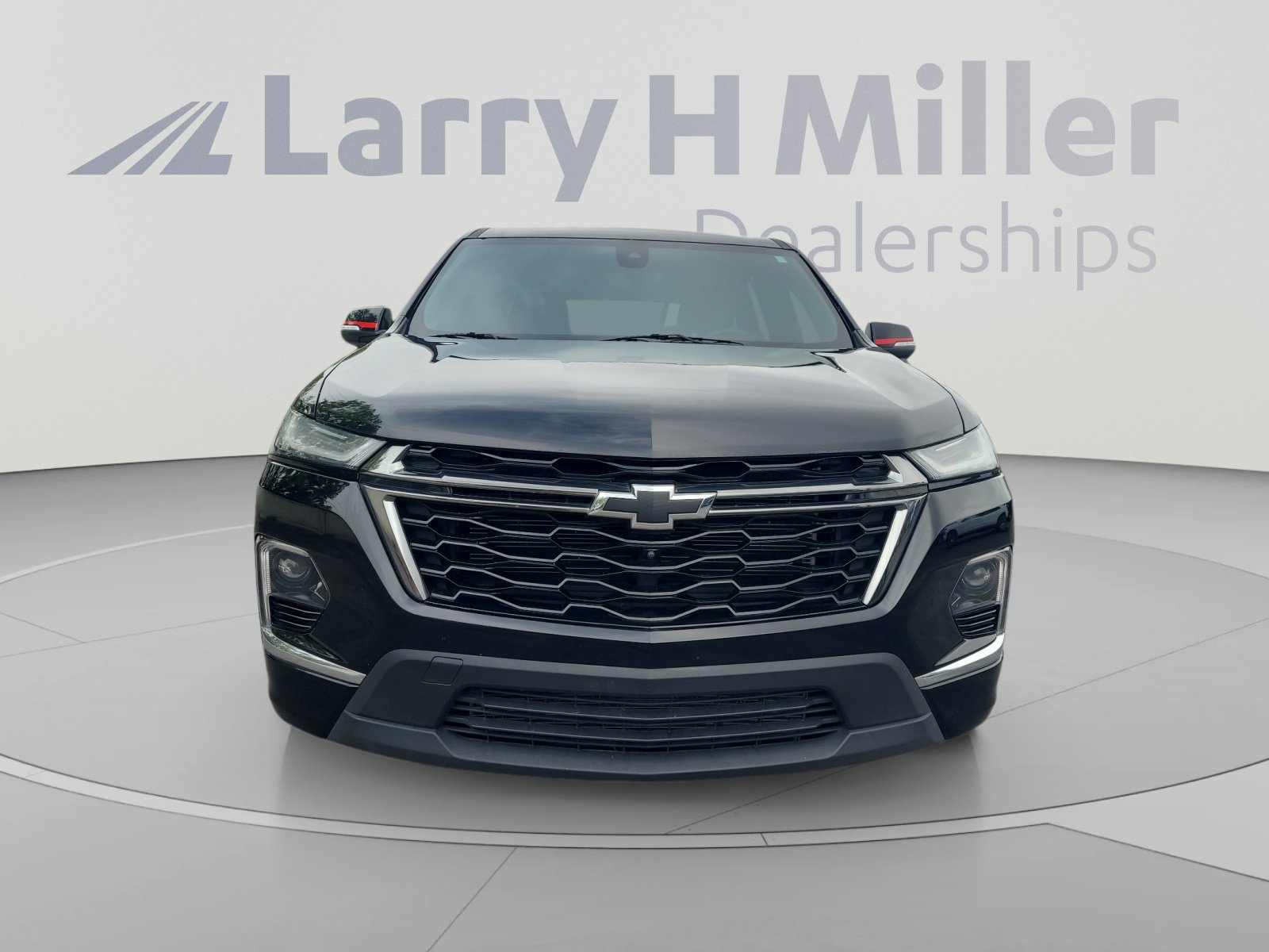 Used 2023 Chevrolet Traverse Premier w/ Redline Edition AWD/4WD image 8