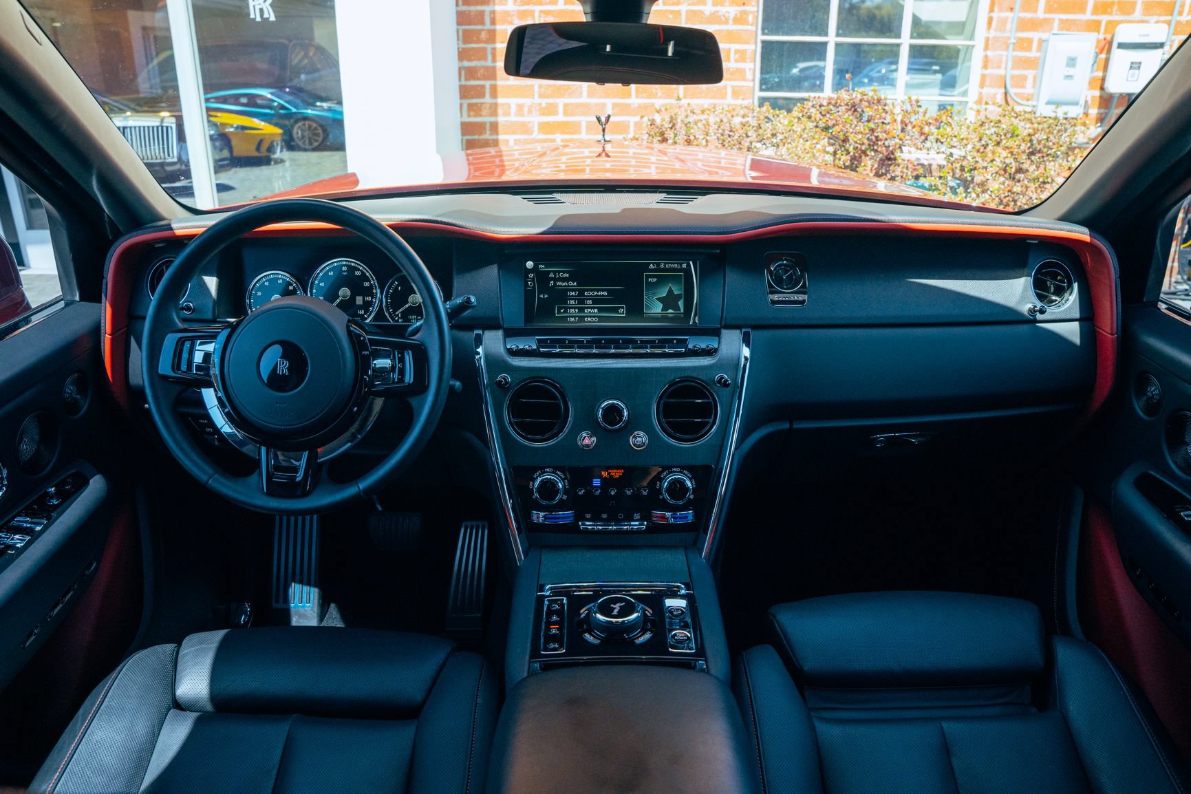 Used 2023 Rolls-Royce Cullinan AWD/4WD image 4