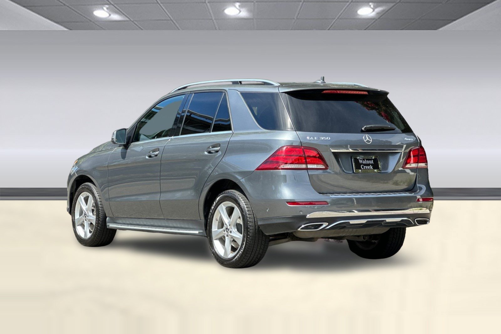 Used 2017 Mercedes-Benz GLE 350 4MATIC image 3