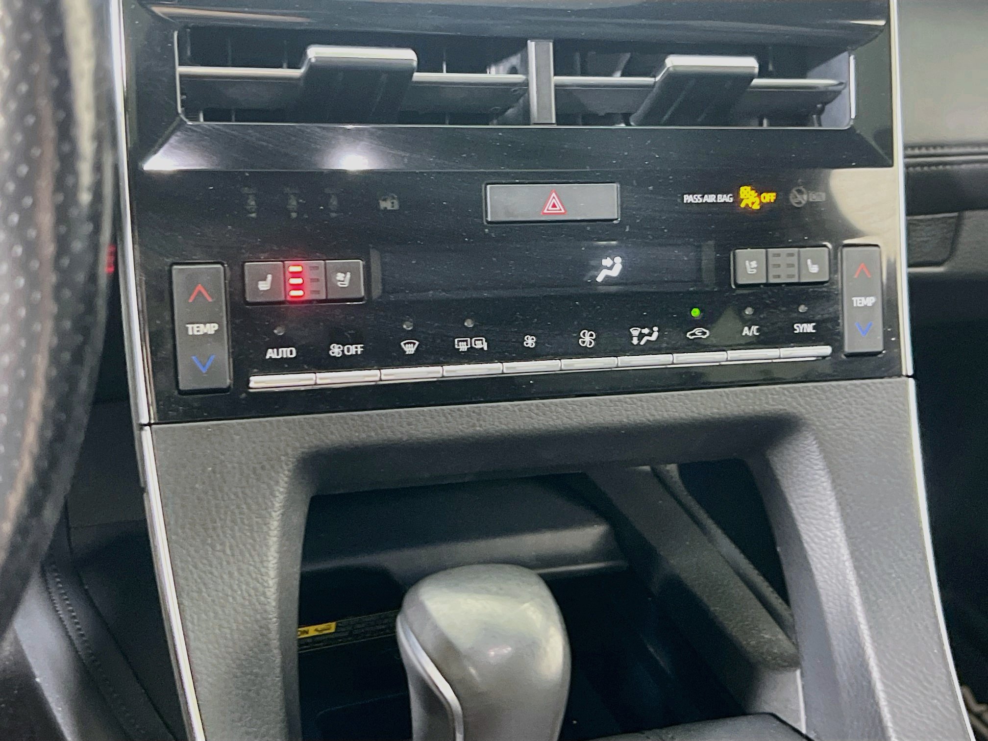 Used 2019 Toyota Avalon Touring w/ All Weather Liner Package FWD image 16