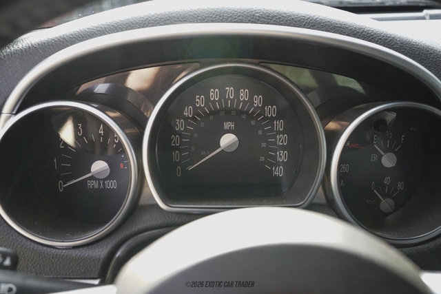Used 2005 Chevrolet SSR w/ Preferred Equipment Group RWD image 30
