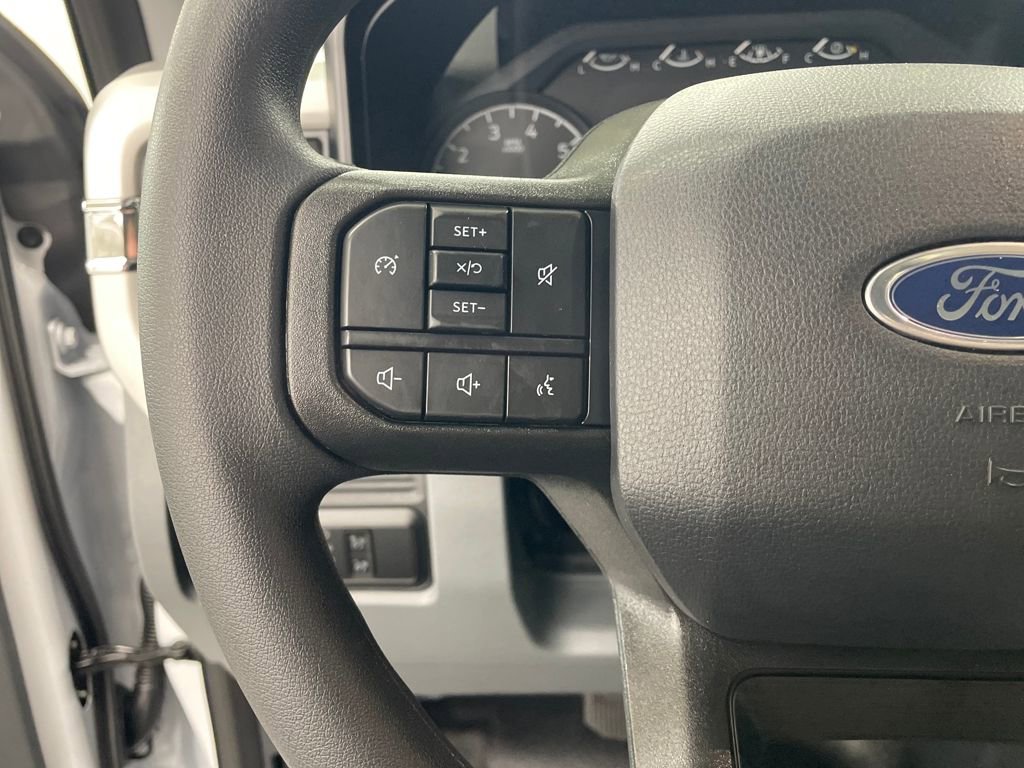 New 2026 Ford F250 XL w/ XL Chrome Package image 19