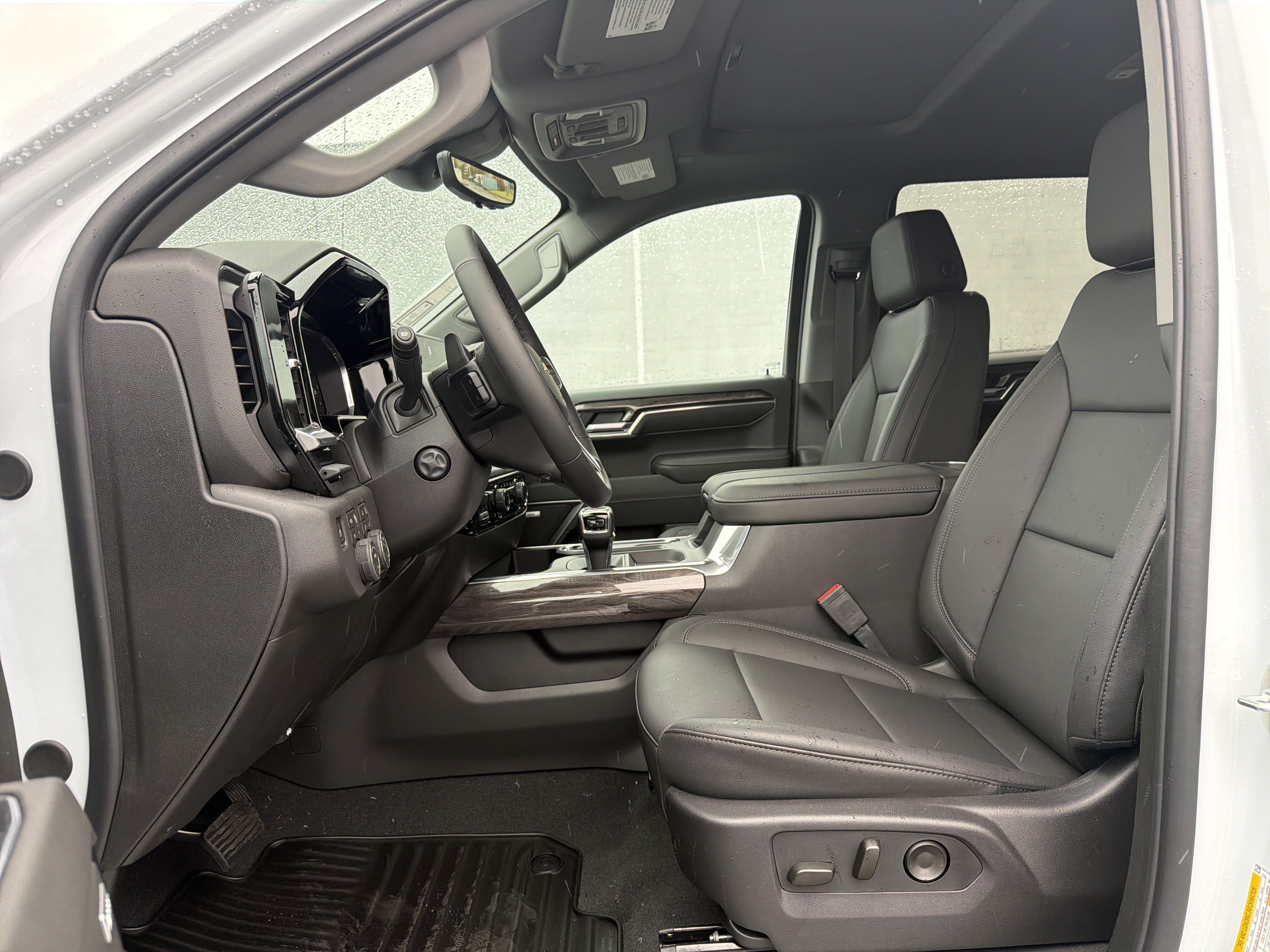 New 2026 Chevrolet Silverado 1500 LTZ AWD/4WD image 10