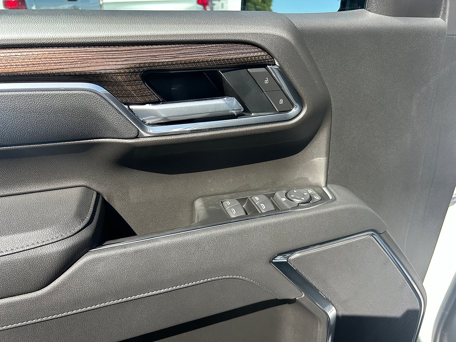 New 2026 Chevrolet Silverado 1500 LT AWD/4WD image 23