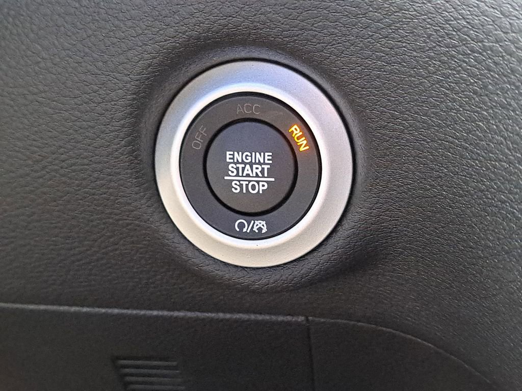 New 2026 Chrysler Pacifica Select w/ S Appearance Package image 23