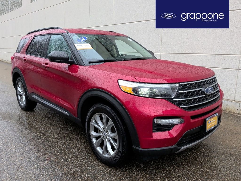 Certified 2024 Ford Explorer XLT w/ Equipment Group 202A image 1