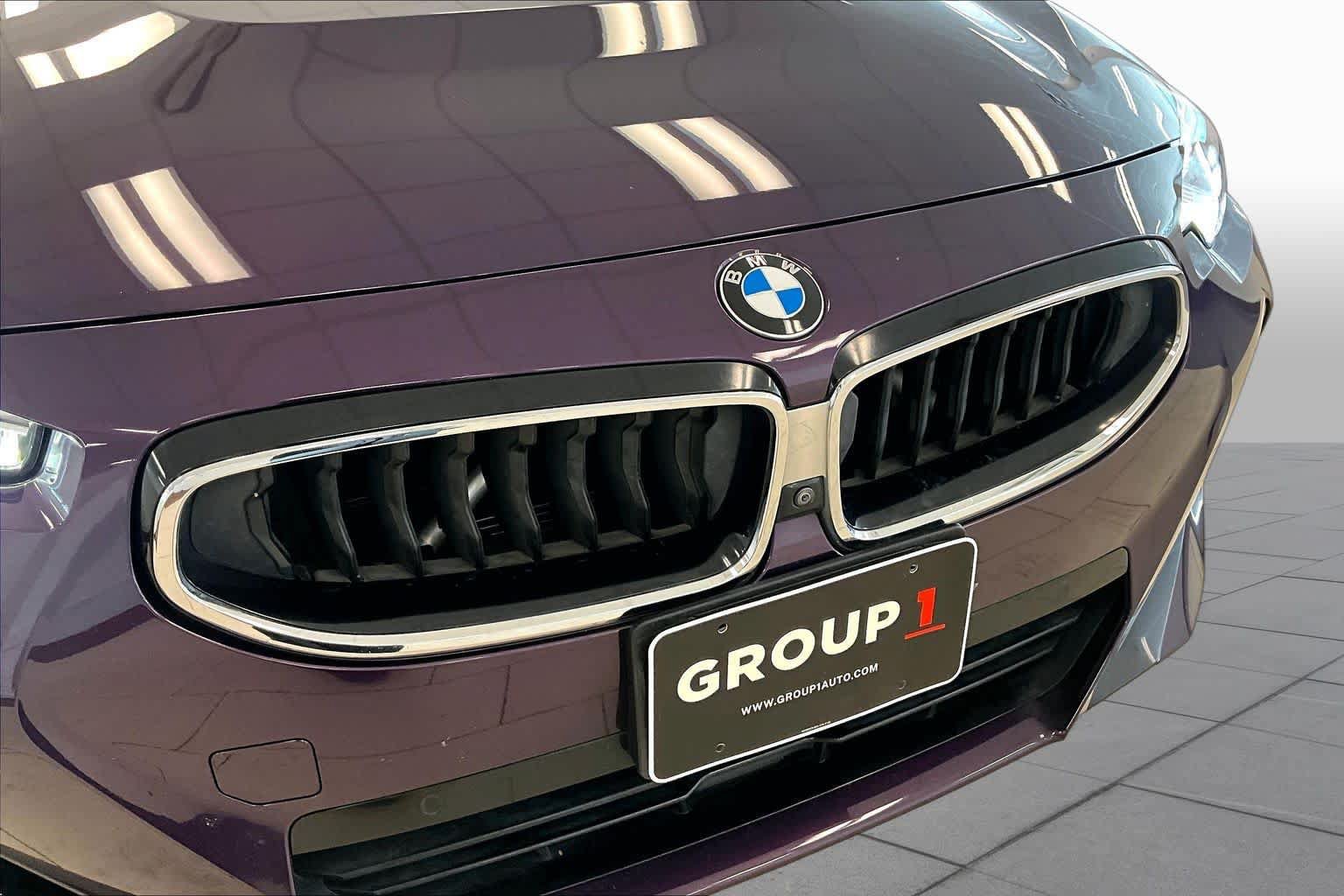Used 2024 BMW 230i Coupe w/ Premium Package RWD image 27