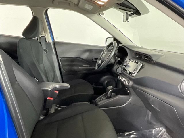 Used 2024 Nissan Kicks S FWD image 17
