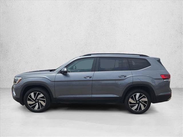 Used 2025 Volkswagen Atlas SE FWD image 9