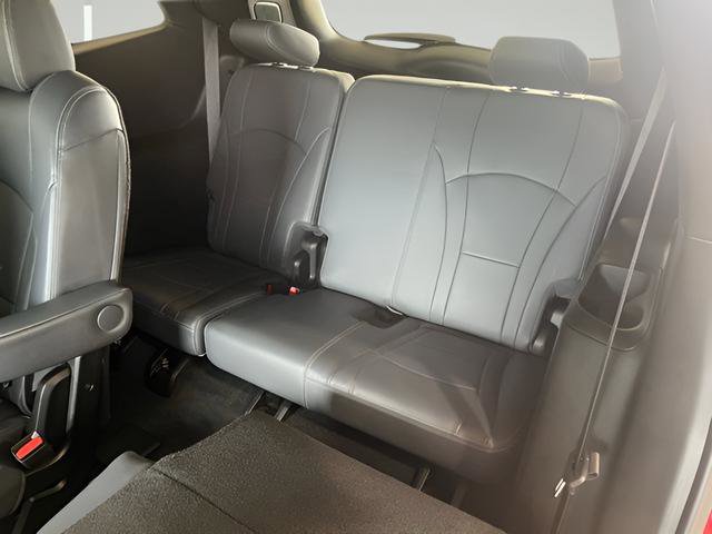 Used 2024 Buick Enclave Premium image 21