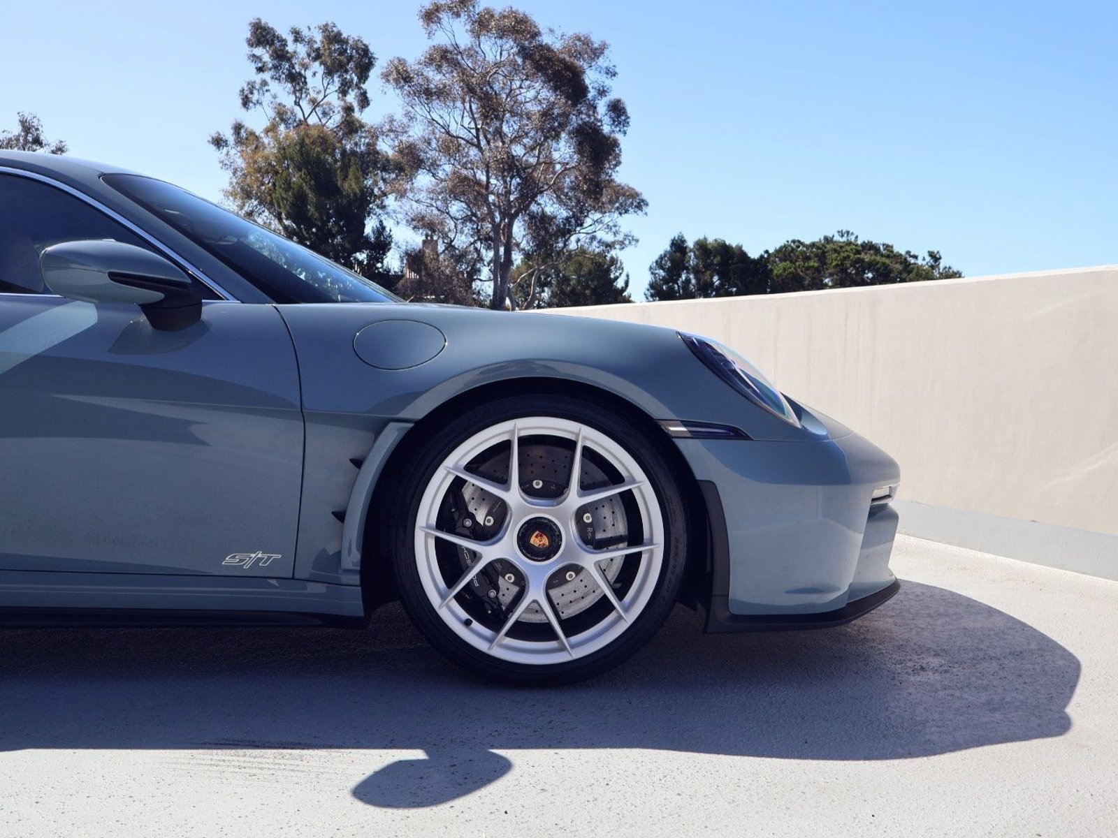 Certified 2024 Porsche 911 GT3 RS RWD image 11