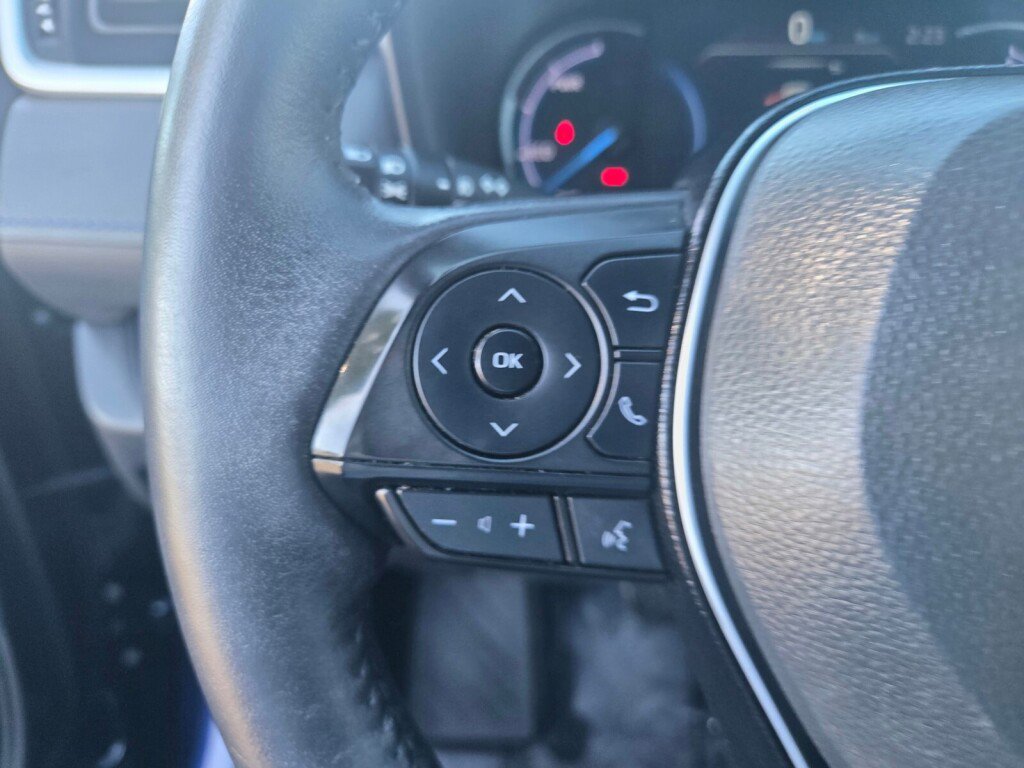 Used 2021 Toyota RAV4 XSE image 24