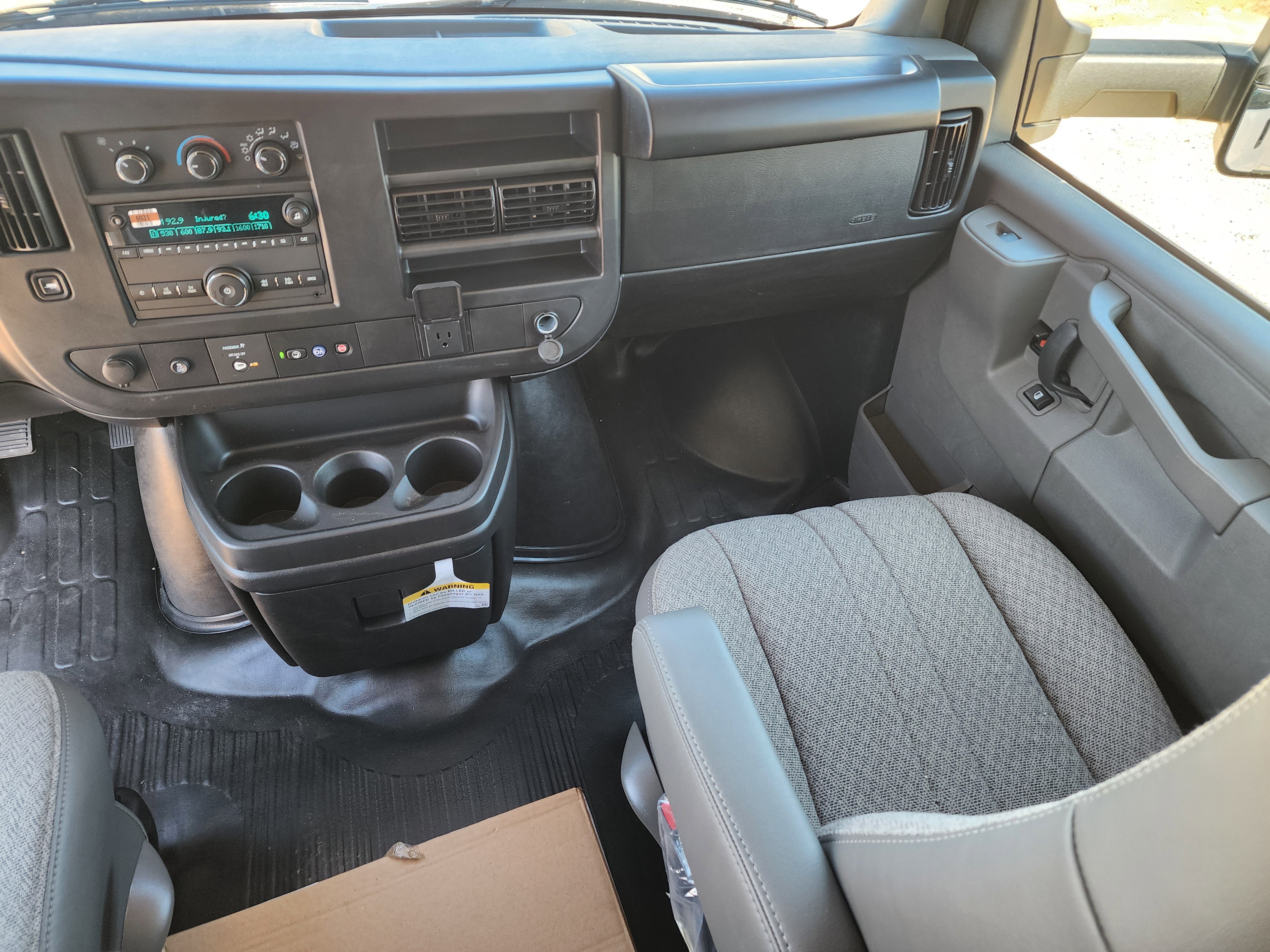 New 2025 Chevrolet Express 3500 w/ Power Convenience Package RWD image 15