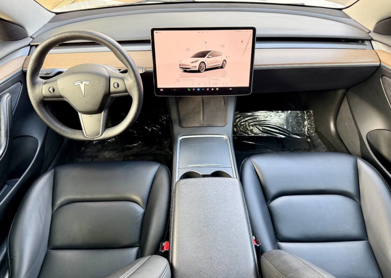 Used 2023 Tesla Model 3 Standard Range image 8