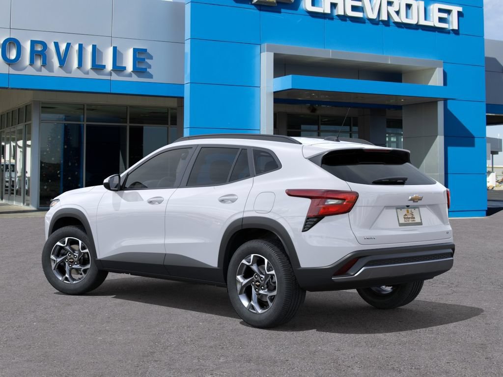 New 2026 Chevrolet Trax LT w/ LT Convenience Package FWD image 3