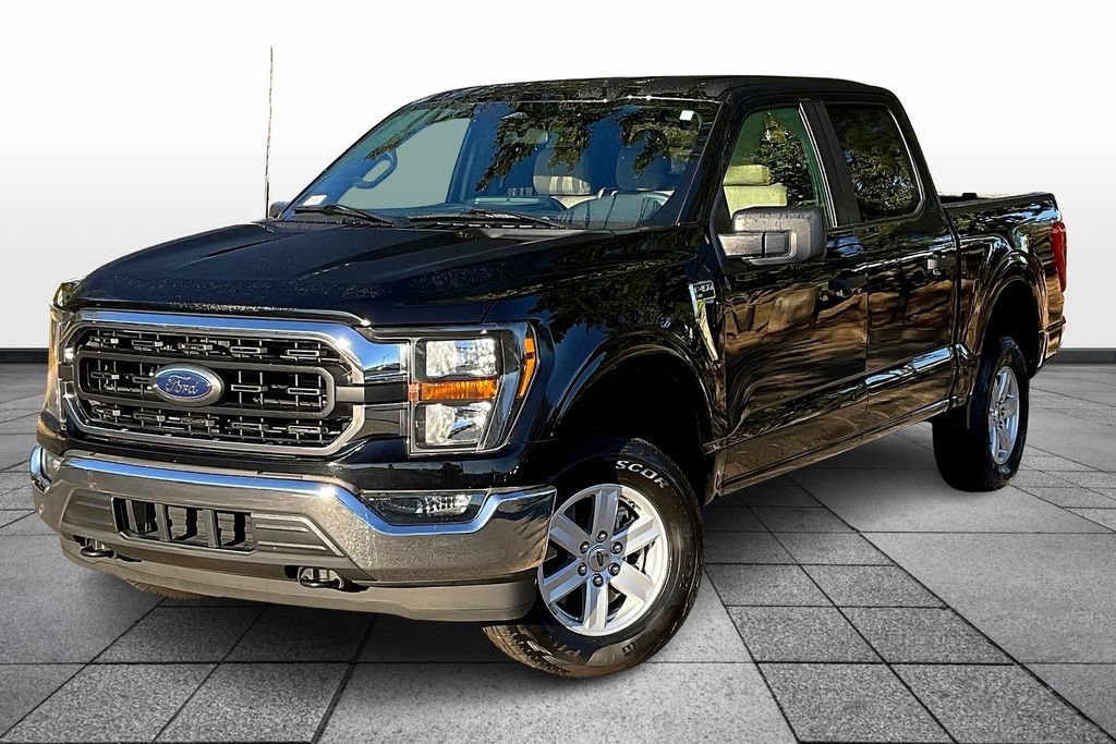 Used 2023 Ford F150 XLT image 3
