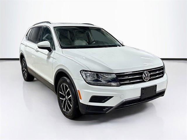 Used 2021 Volkswagen Tiguan SE w/ Panoramic Sunroof Package