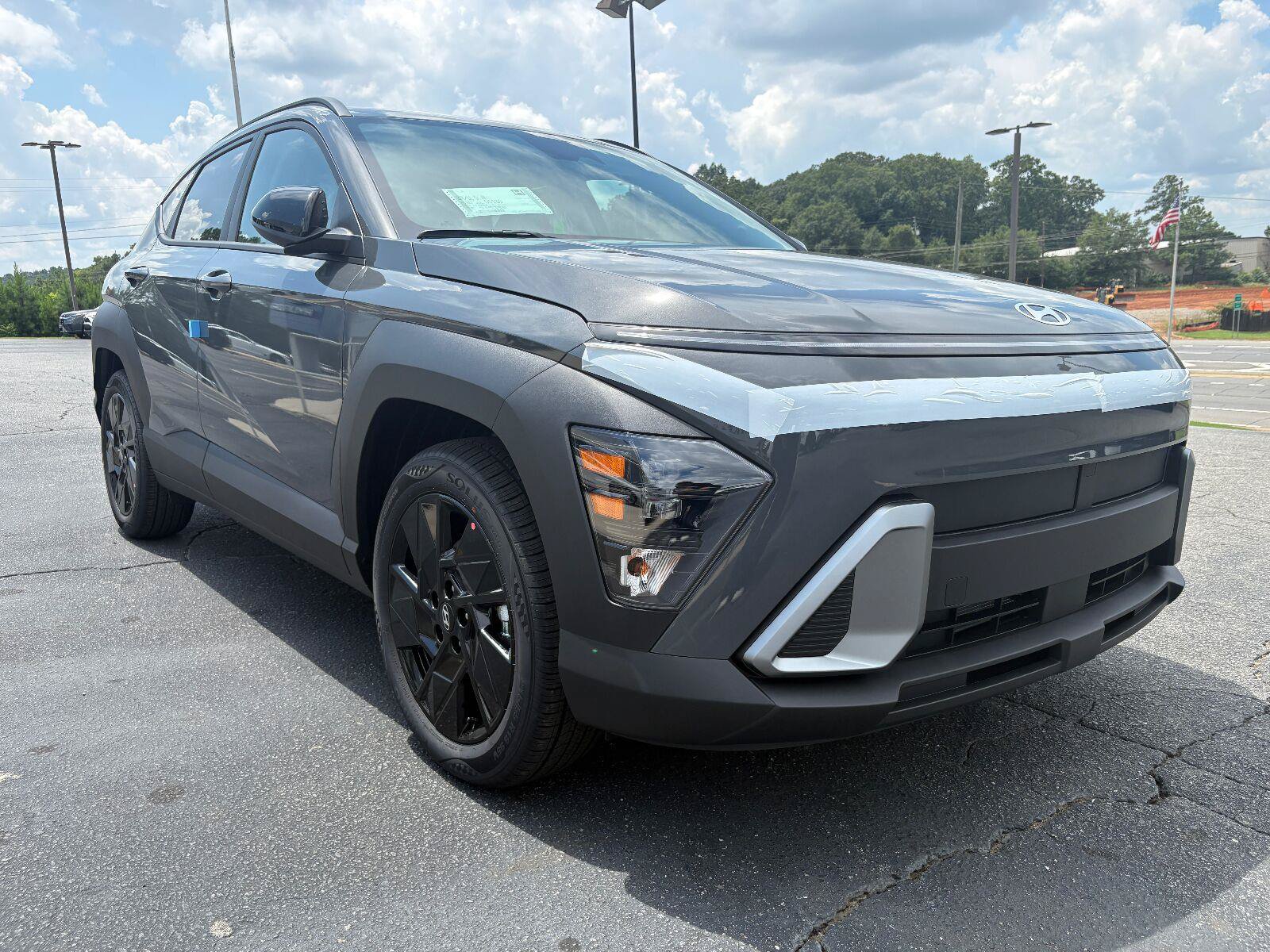 New 2027 Hyundai Kona SEL Sport FWD image 3