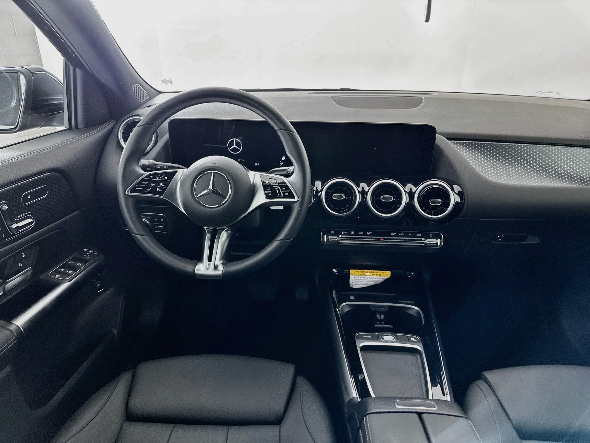 Used 2026 Mercedes-Benz GLA 250 image 22