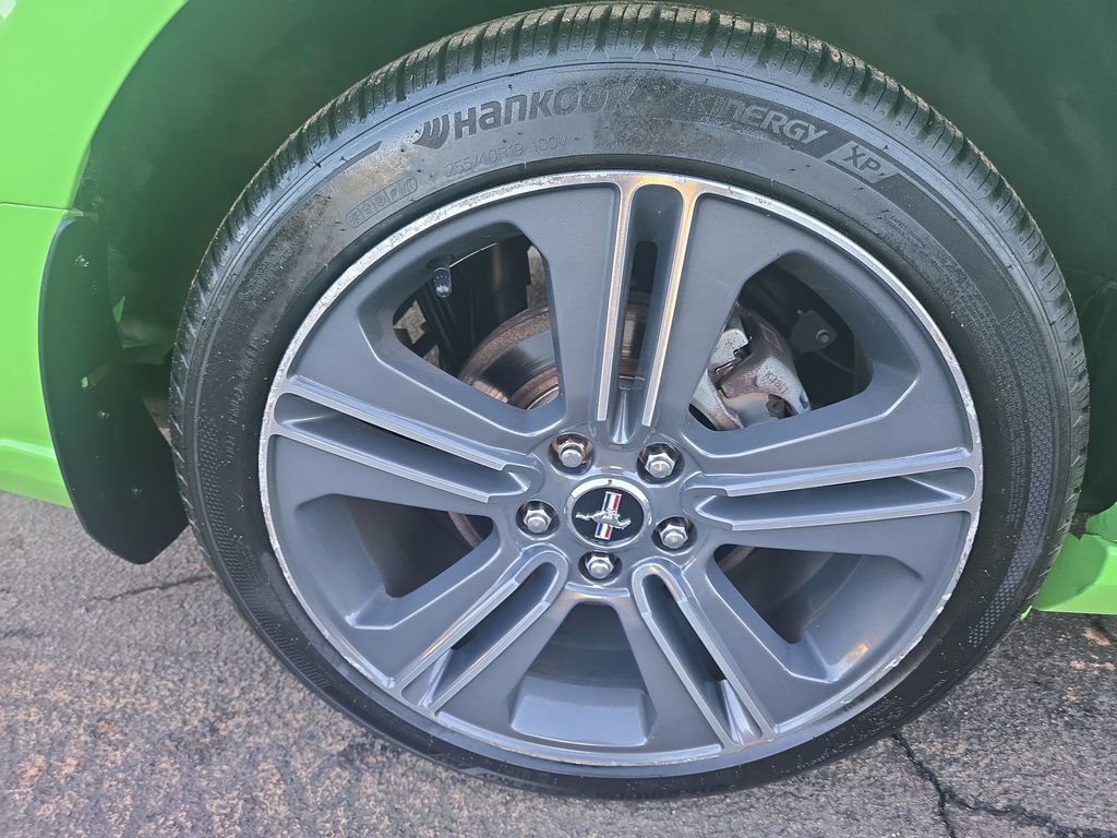 Used 2013 Ford Mustang Coupe w/ V6 Performance Pkg image 38