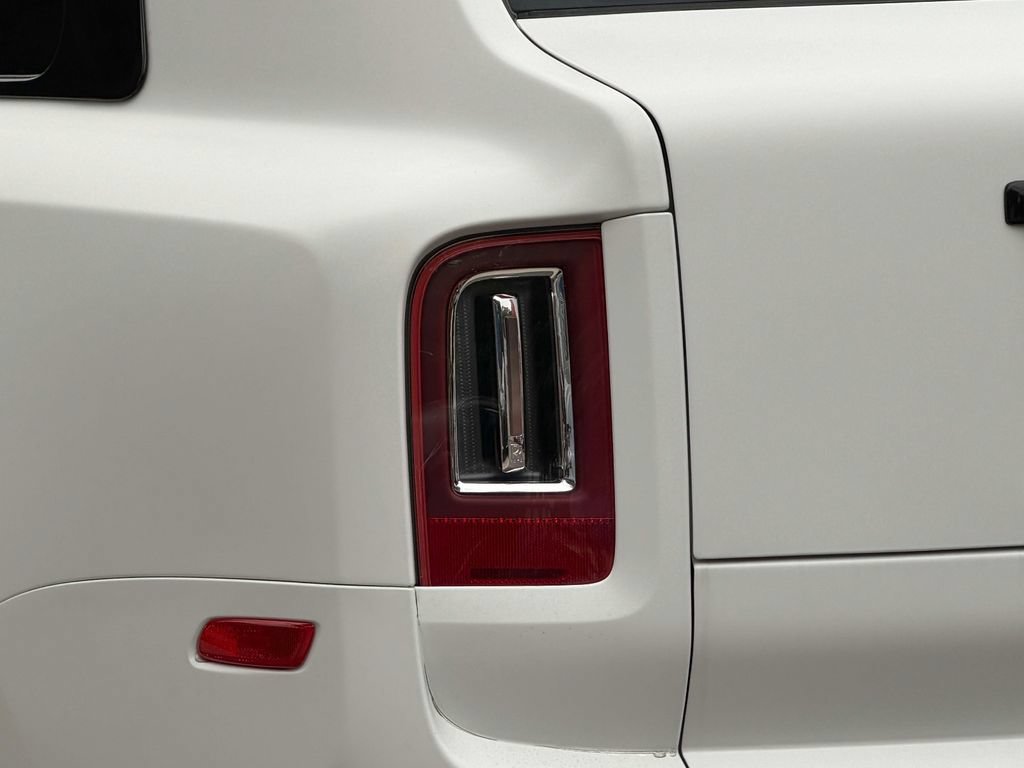Used 2021 Rolls-Royce Cullinan AWD/4WD image 21