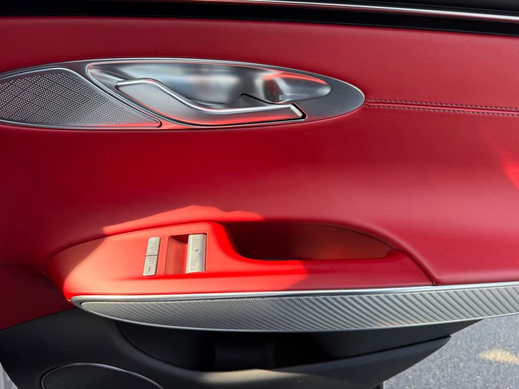 Used 2022 Genesis GV70 2.5T w/ Sport Prestige Package image 34