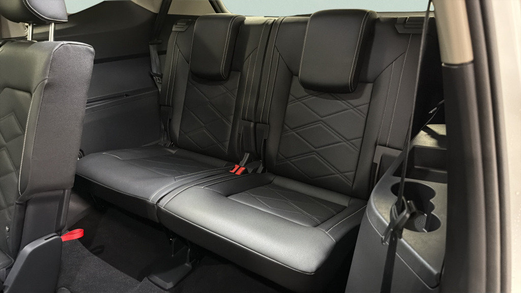 Certified 2026 Volkswagen Atlas SE AWD/4WD image 35