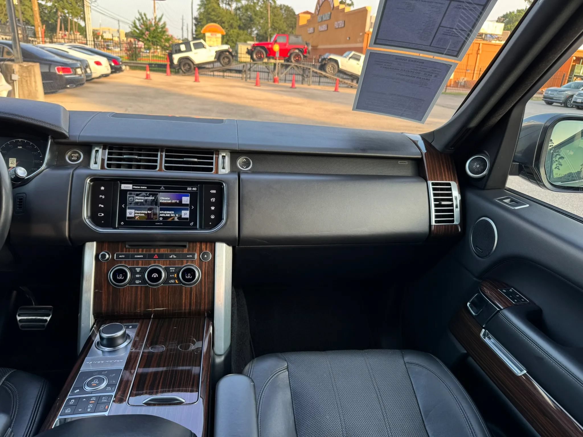Used 2016 Land Rover Range Rover Supercharged AWD/4WD image 30