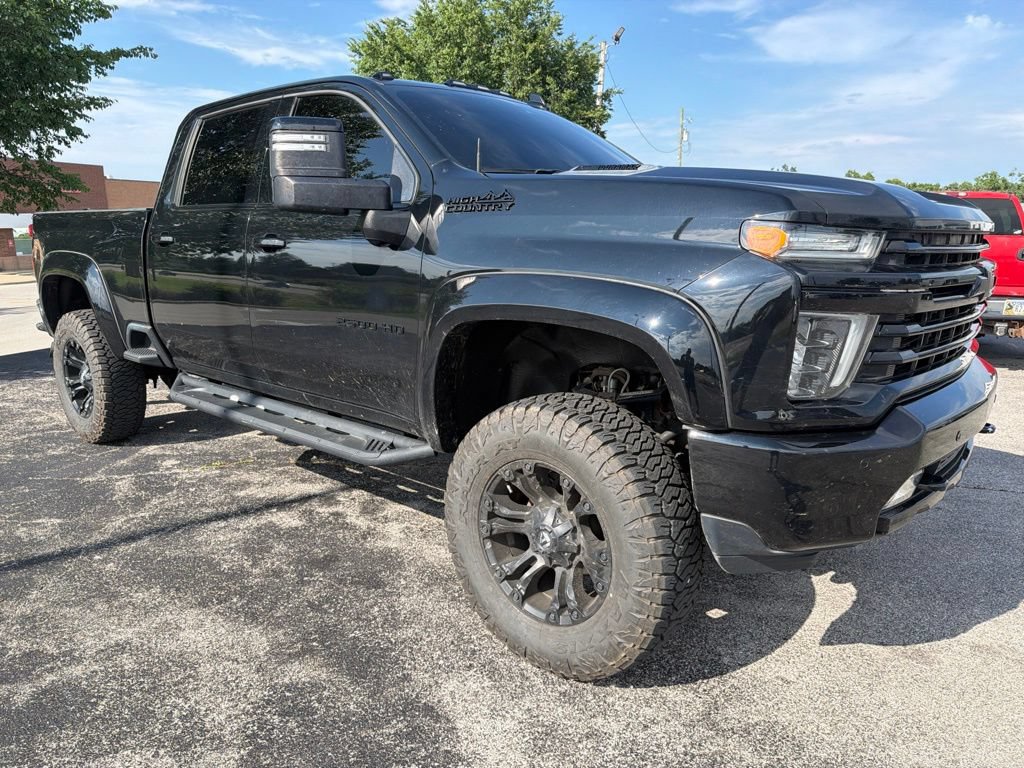 Used 2020 Chevrolet Silverado 2500 High Country w/ Technology Package AWD/4WD image 2