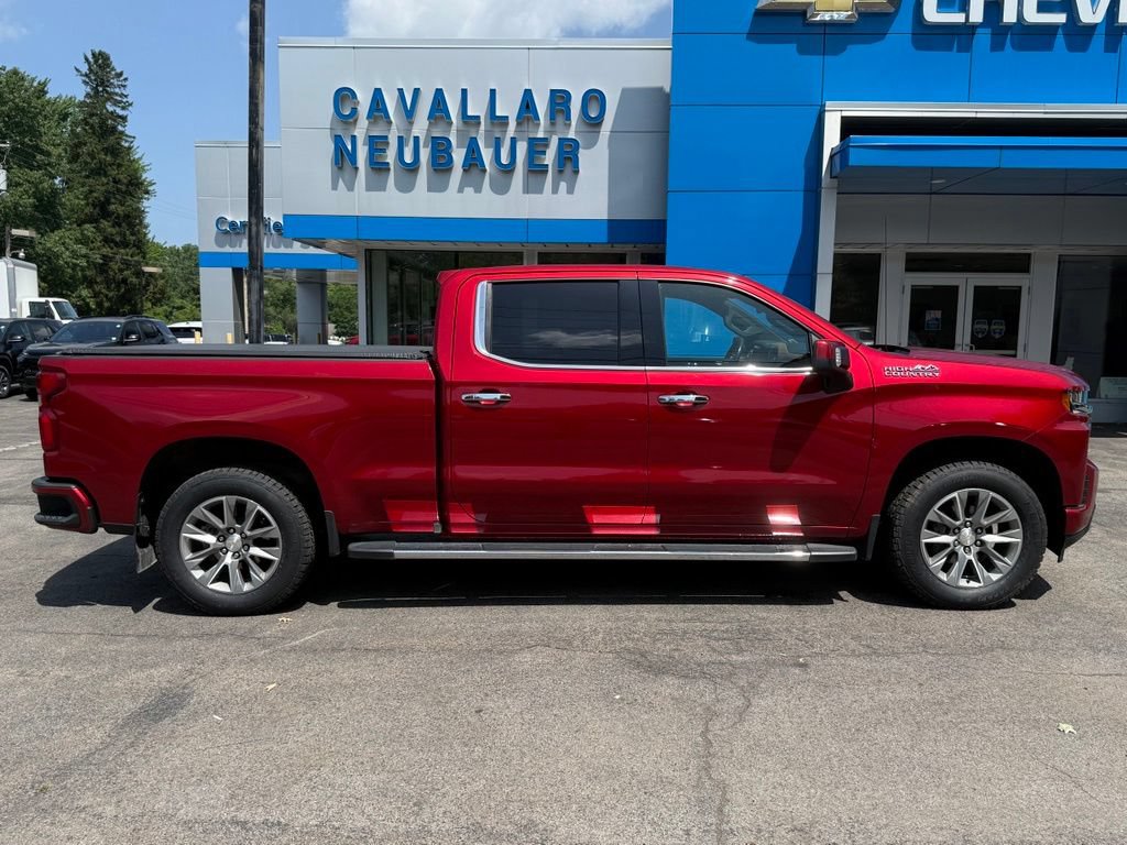 Used 2021 Chevrolet Silverado 1500 High Country w/ Safety Package II AWD/4WD image 4