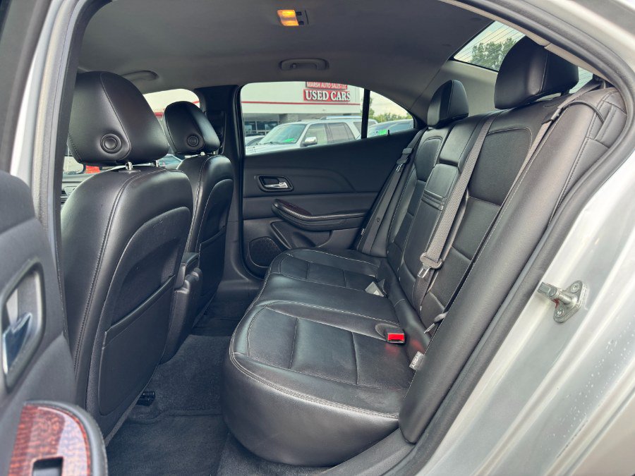 Used 2013 Chevrolet Malibu LTZ FWD image 16