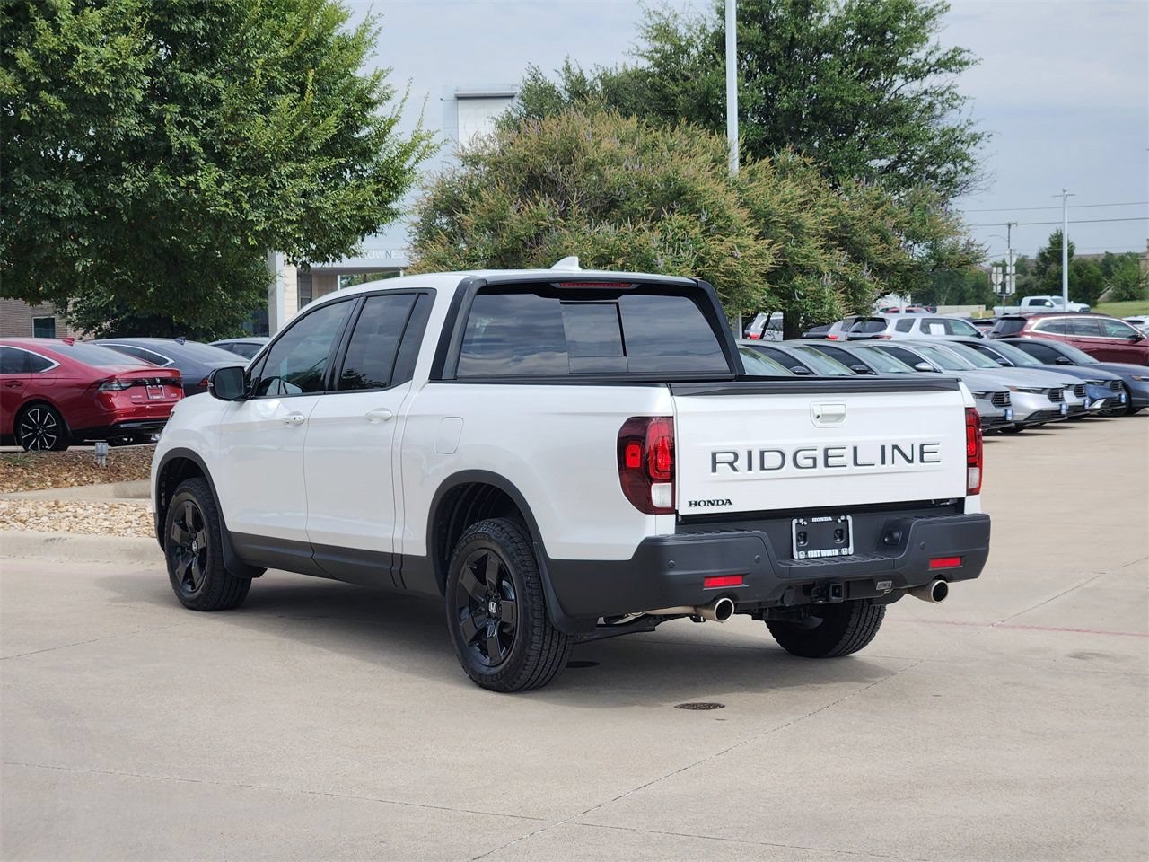 New 2026 Honda Ridgeline Black Edition image 4