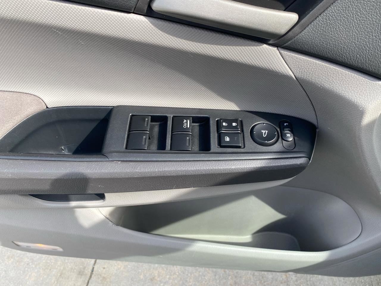 Used 2009 Honda Accord LX image 16