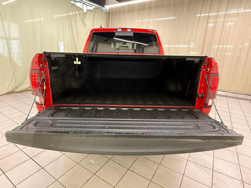Used 2022 RAM 1500 Classic Warlock AWD/4WD image 16