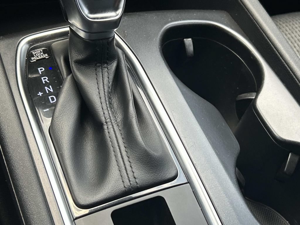 Used 2019 Hyundai Santa Fe SE AWD/4WD image 32