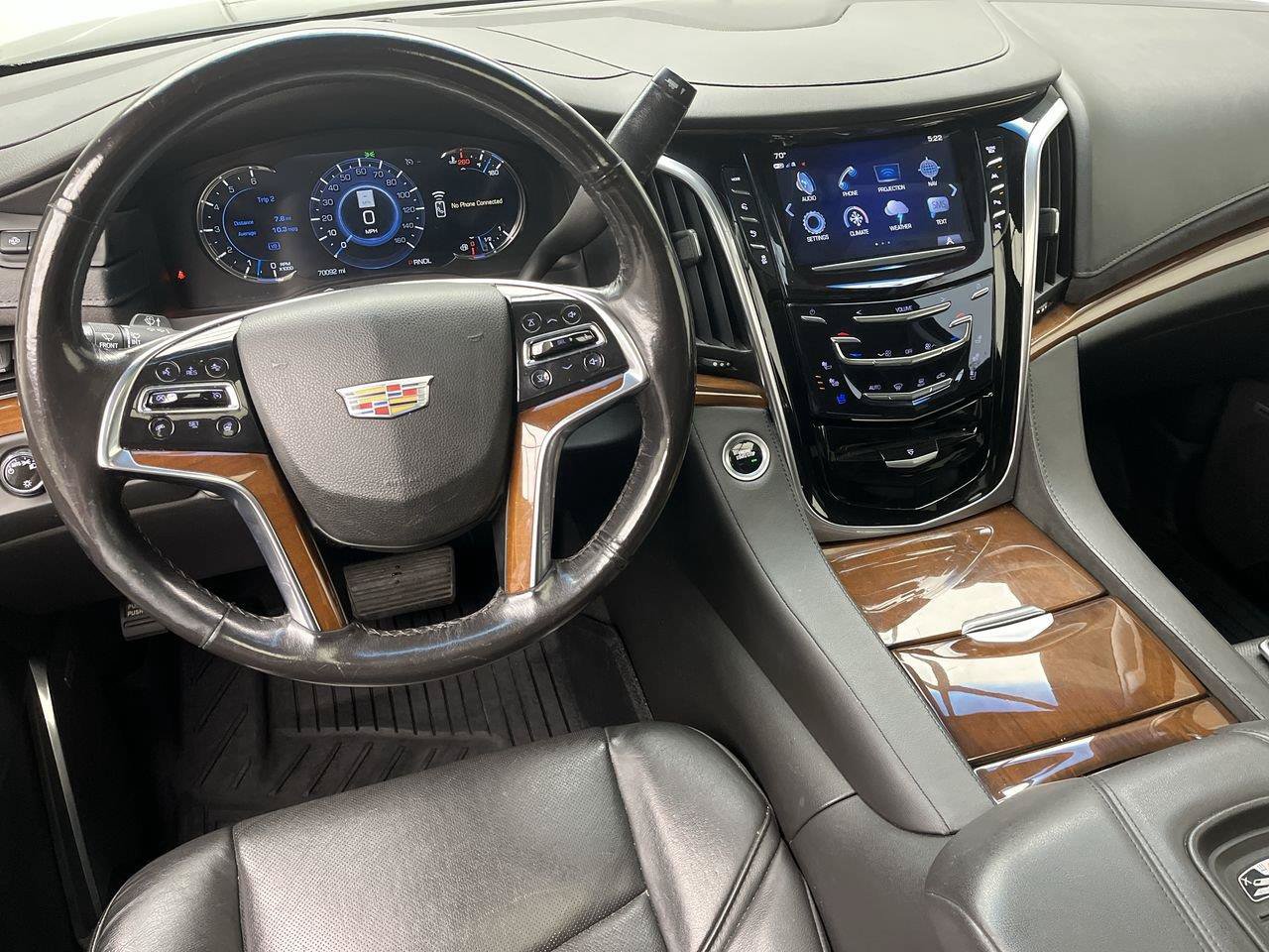 Used 2019 Cadillac Escalade Luxury AWD/4WD image 15