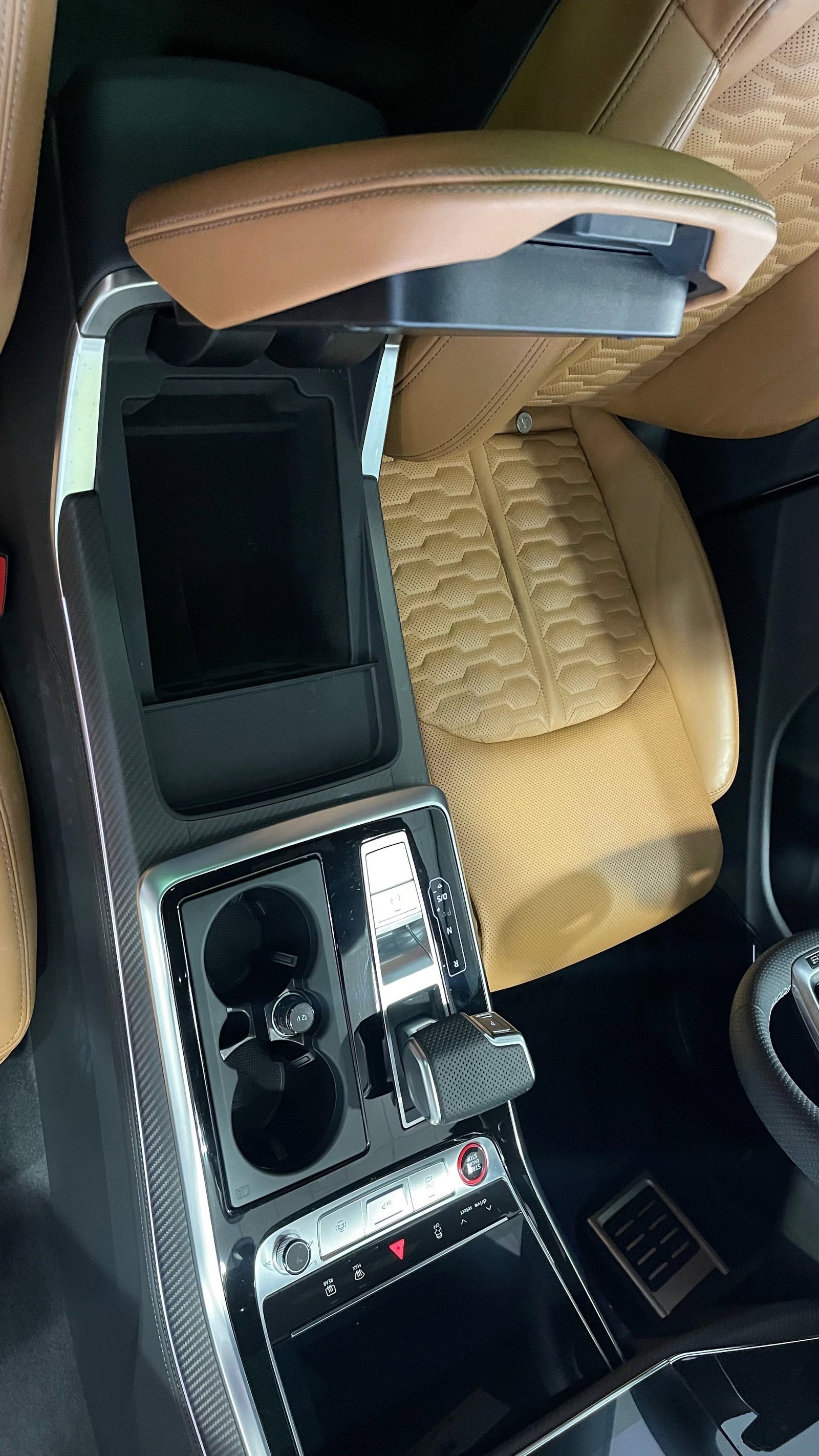 Used 2025 Audi RS Q8 performance w/ Executive Package image 44